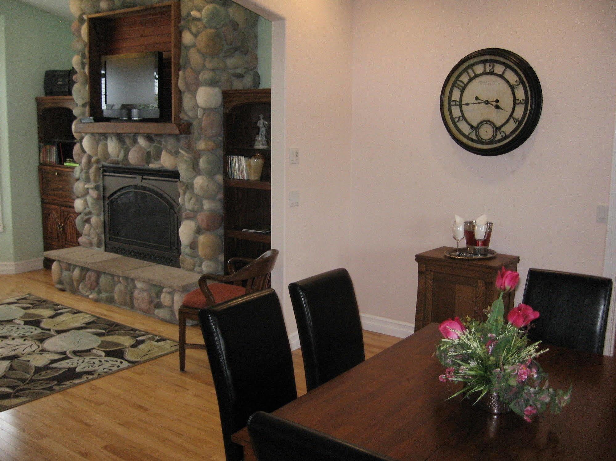 Collins Inn & Seaside Cottages (Adults Only) Ocean Shores Exteriér fotografie